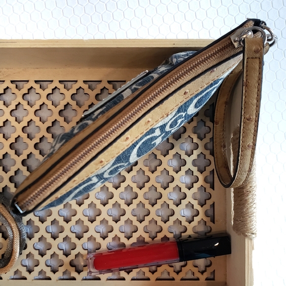 Guess Signature Bling Denim Wristlet Clutch Purse - Picture 2 of 7